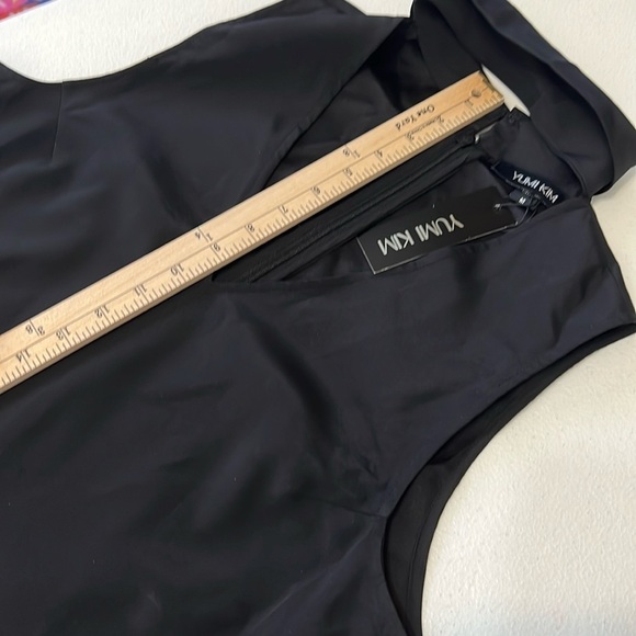 Yumi Kim Edie Choker V-Neck Black Mini Dress Side Pockets NWT Sz M - Picture 8 of 11